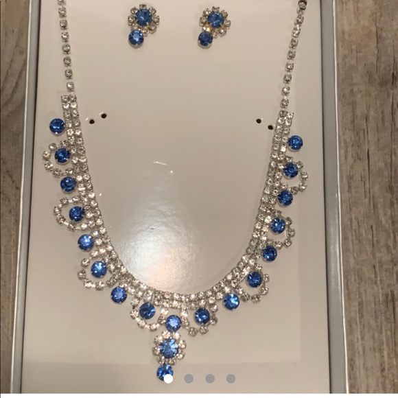 Night blue diamonds jewelry set - Picture 1 of 3